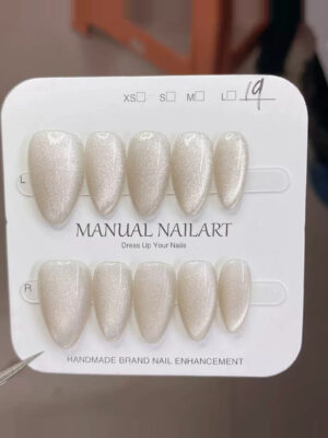 GH02 - Cream Ivory Gloss