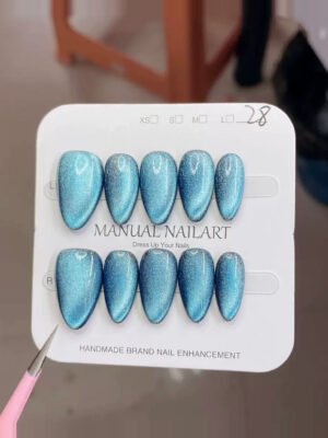 GH06 - Blue Glitter Cat Eye