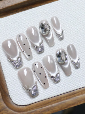 GH09 - Gray Diamond Cat Eye